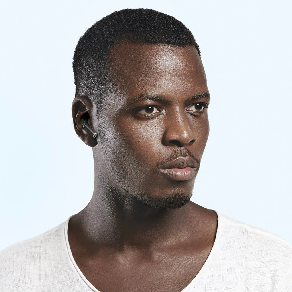 Long life wireless earbuds