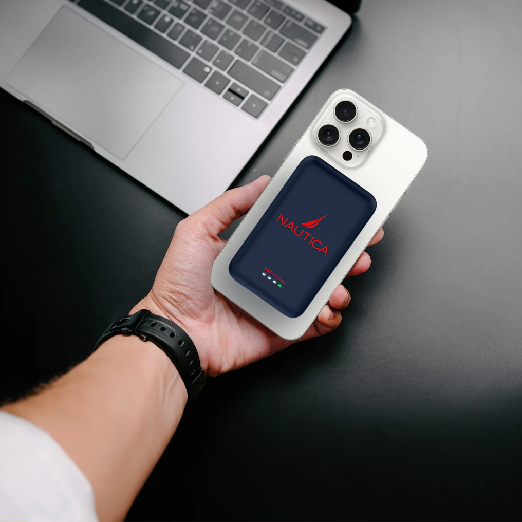 Nautica Urban PB205 Magnetic Wireless Portable Battery